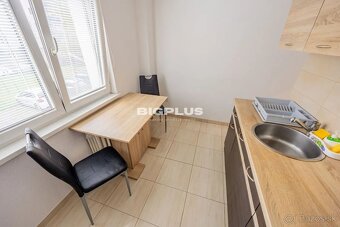 Na predaj 2-izbový byt s balkónom – výborná lokalita Prievid - 6