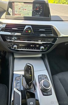 BMW Rad 5 Touring 2018 xDrive G31 Kamera Navi Led Ťažné - 6