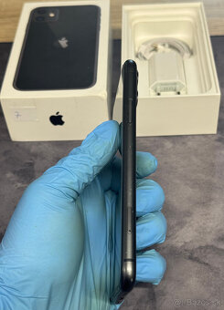 Apple iPhone 11 64 GB Black / nová batéria - 6