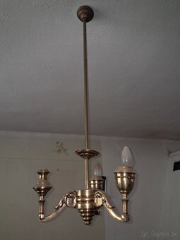 Luster, samovar,žehlička, staré stoličky - 6