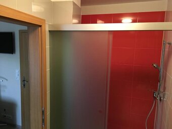 1 izbový 1-posteľový apartmán na prenájom v NMnV - 6