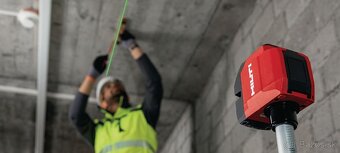 Zelený líniový laser Hilti PM 2-LG + statív PMA 20 - 6