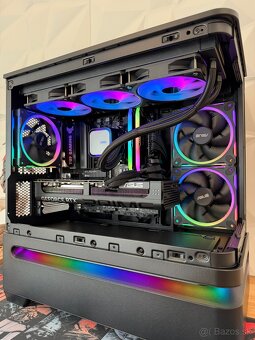 Ryzen 9 7900x, RTX 5070 Ti 16GB, 32GB RAM, 2TB SSD, 1200W - 6