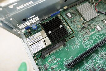 HP DL380 G8 LLF / E5-2630V2 / 192GB RAM - 6