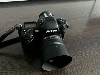Nikon F100 REZERVOVANE - 6
