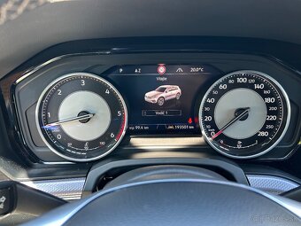 Touareg 3.0 V6, 286k R-Line - 6