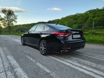Genesis 3.8 V6 4x4 Slovenské - 6