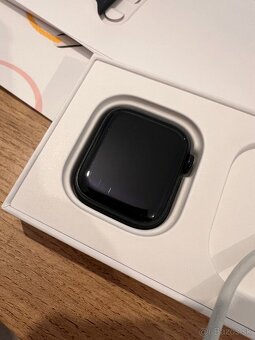Apple watch series 8 - 41 mm midnight aluminium case - 6