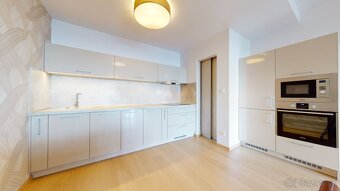Luxusný 2i byt 82m, terasa 15m, Šafránova ul, unikátny výhľa - 6