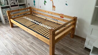 Posteľ masív + rošt 90x200 cm - 6