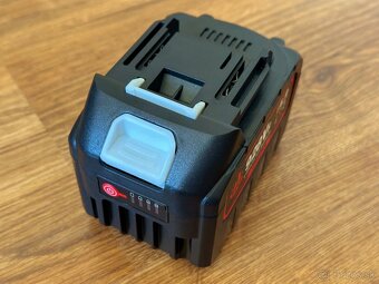 AKU bezuhlíkový TURBO fúkač 2000W / 150 000 ot. / 200 m/s - 6