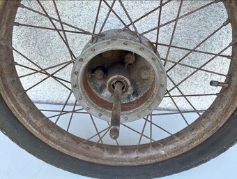 Predám zadné koleso na Jawa Pionier 50/05,20,21 - 6