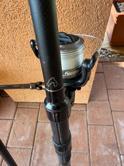 Predám AVID EXODUS Spod rod 5lb, 10ft, komplet set - 6