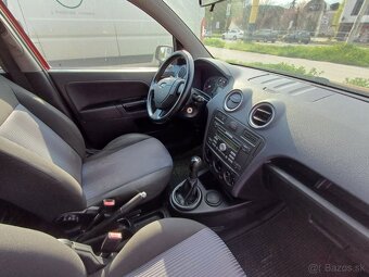 Ford Fusion - 6