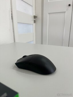 Razer viper v3 hyperspeed , steelseries slúchadla - 6
