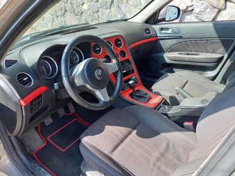 Predám Alfa Romeo 159 1.9jtdm 88kw - 6