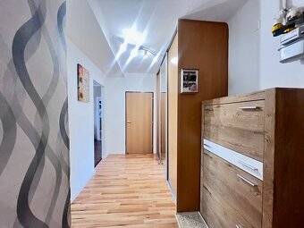 Na predaj tehlový 3-izbový byt Banská Bystrica - Trieda SNP - 6