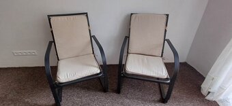 Pohodlné kovové kreslá s podsedákmi na terasu,balkón - 6