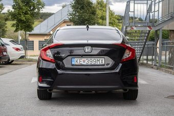 Honda Civic 1.5 DOHC VTEC Turbo Executive, 134kW (2017) - 6