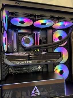 ⭐️ Ryzen 9 9950x3D, RTX 5080 16GB, 64GB RAM, 2TB SSD, 1200W - 6