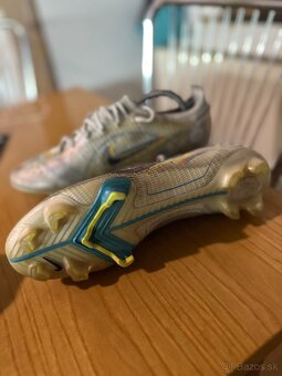 Nike mercurial vapor kopačky UK 8,5 - 6