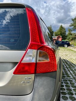 Volvo XC70 D5 AWD Manuál - 6