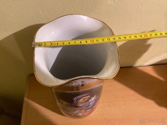 Starožitná vysoká váza - 6