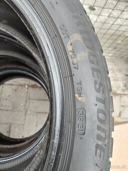 Predám zimné pneumatiky Bridgestone 225/45R18 - 6
