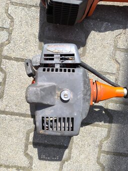 Darujem krovinorez husqvarna na súčiastky - 6