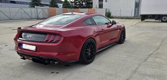 Ford Mustang 5.0 V8 - 6