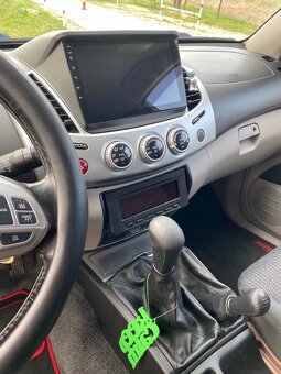 Mitsubishi L200 - 6