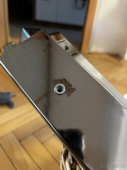 Rozťahujúci skelený stôl Ikea + 2 priesvitné stoličky - 6