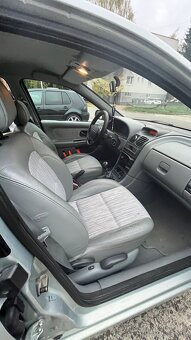Renault Laguna - 6