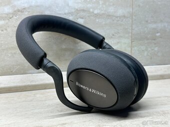 Bowers & Wilkins Px7 - 6
