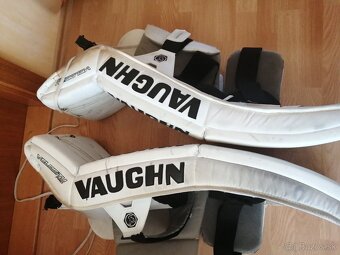 Betóny Vaughn V9 33+ 3 - 6