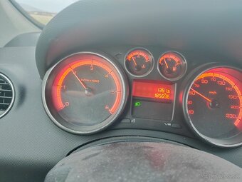 Predám Peugeot 308 - 6