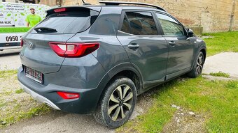 Kua Stonic 1.2 benzin - 6