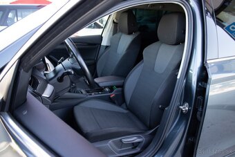 Škoda Octavia Combi 2.0 TDI SCR Ambition - 6