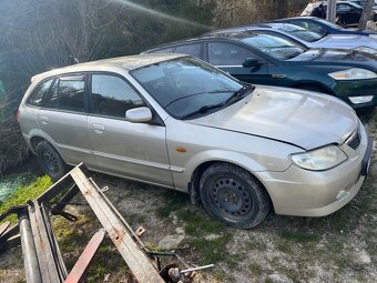 Ford Mondeo mk4 a Mazda 323 F BJ - 6