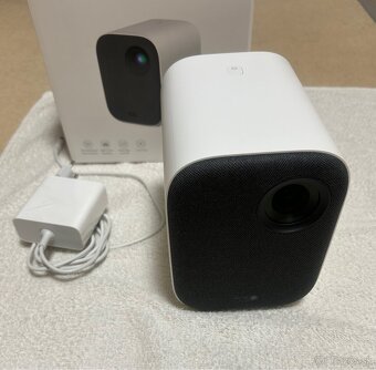 Xiaomi Mi Smart Compact Projector 2 - 6