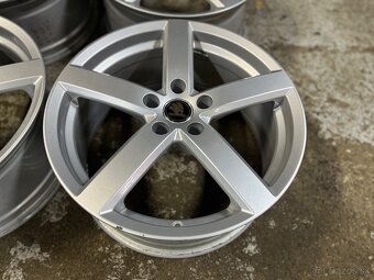 Sada diskov 5x112 r18 - 6