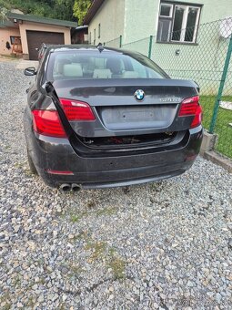 Predám zadný kufor pre BMW F10 sedan - 6