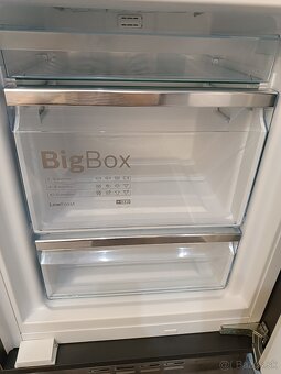 Vstavaná chladnička s mrazničkou Bosch - 6