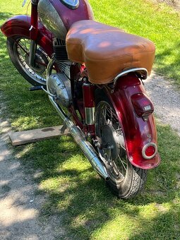 Jawa ČZ 175 - 6