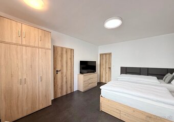 CENTRUM MESTA - VRÁTNA - 1 IZBOVÝ MODERNÝ ZARIADENÝ BYT. - 6