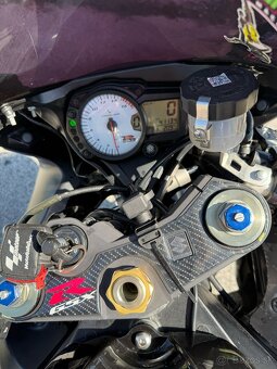 Suzuki gsxr 750 - 6