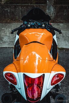 Suzuki hayabusha - 6