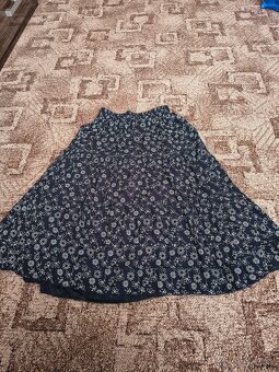 Kostýmy, sukne, saká - 6