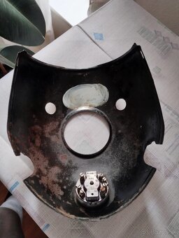 Horní maska ČZ 175/470 sport v originální černé barvě - 6