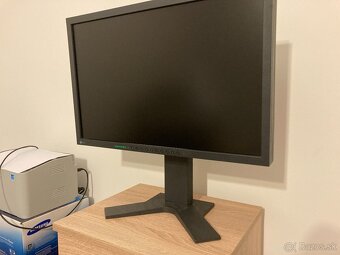 Monitor EIZO Flex Scan 22 - lacno - 6